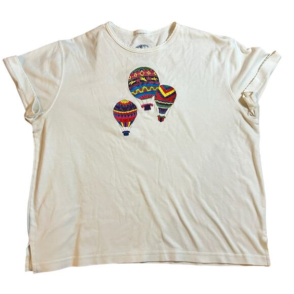 Embroidered Hot Air Balloon Crewneck Tee Sz Large Mom Grandma New Mexico Cottage - Picture 1 of 4